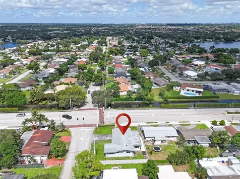 1621 NW 85th Way Pembroke Pines FL 33024