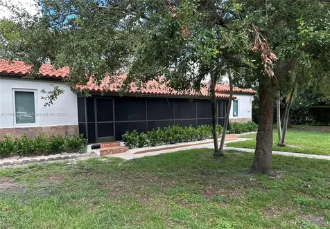 11201 NE 10th Avenue Biscayne Park FL 33161