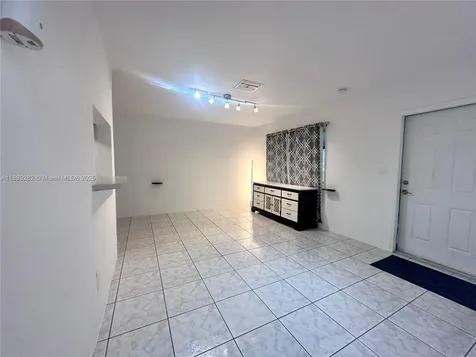 11201 NE 10th Avenue Biscayne Park FL 33161