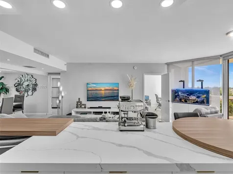20191 E Country Club Drive Aventura FL 33180
