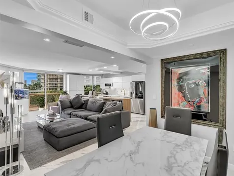 20191 E Country Club Drive Aventura FL 33180