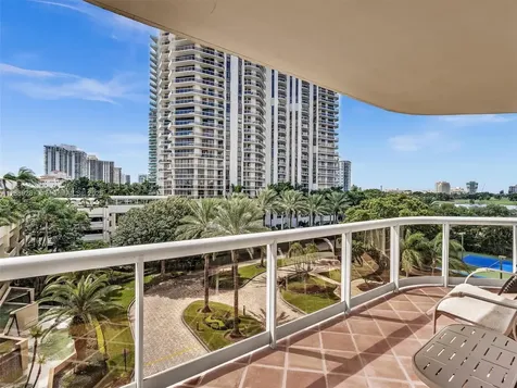 20191 E Country Club Drive Aventura FL 33180