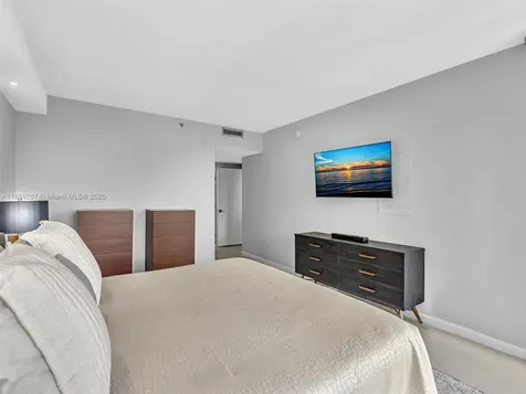 20191 E Country Club Drive Aventura FL 33180