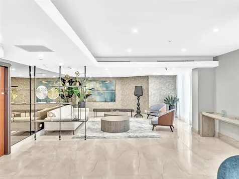 20191 E Country Club Drive Aventura FL 33180