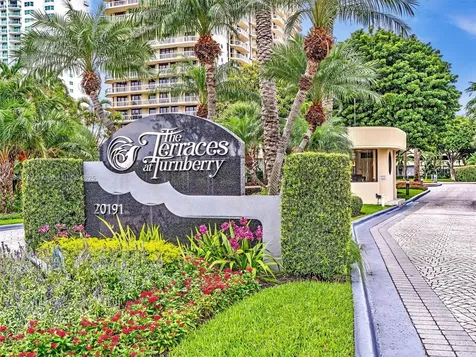 20191 E Country Club Drive Aventura FL 33180
