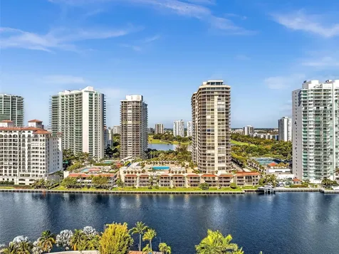 20191 E Country Club Drive Aventura FL 33180