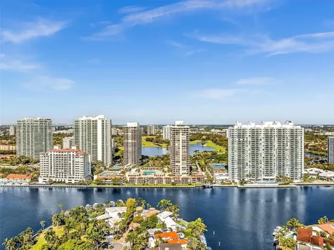 20191 E Country Club Drive Aventura FL 33180