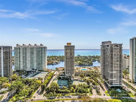 20191 E Country Club Drive Aventura FL 33180