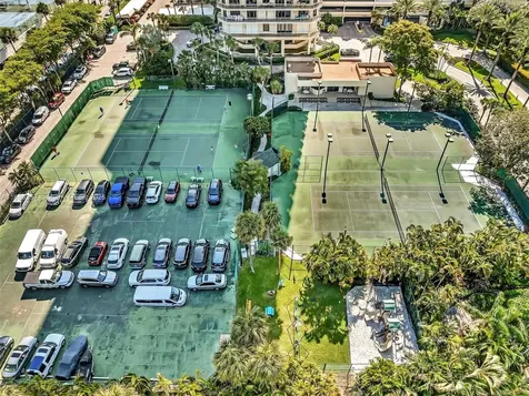 20191 E Country Club Drive Aventura FL 33180