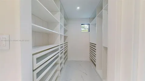 641 Nightingale Avenue Miami Springs FL 33166