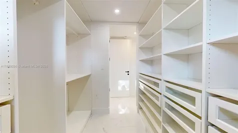 641 Nightingale Avenue Miami Springs FL 33166