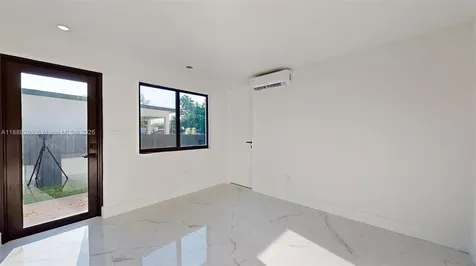 641 Nightingale Avenue Miami Springs FL 33166