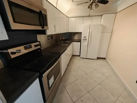 3701 N Country Club Drive Aventura FL 33180