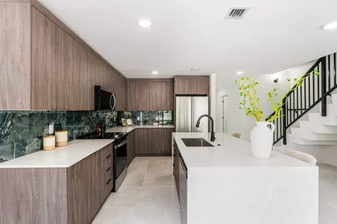 643 NW 13 Court Florida City FL 33034