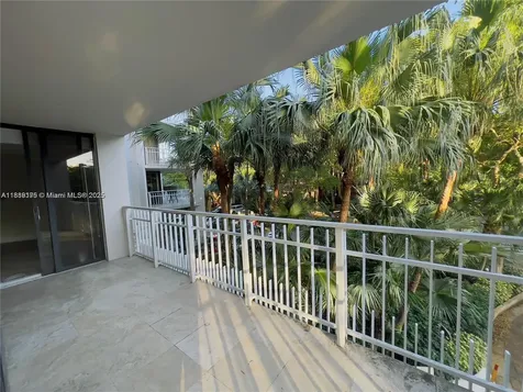 2000 Towerside Miami FL 33138