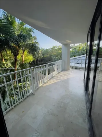 2000 Towerside Miami FL 33138