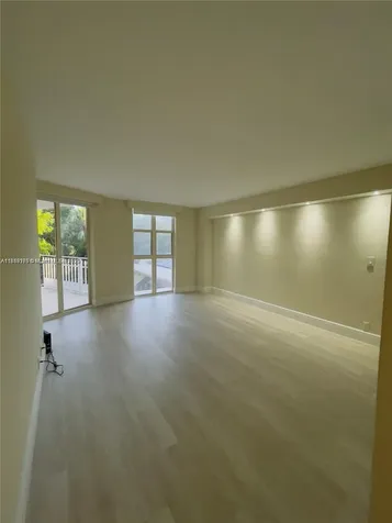 2000 Towerside Miami FL 33138