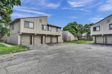 2218 NW 59th Way Lauderhill FL 33313
