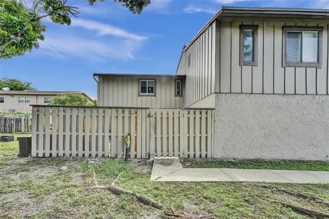 2218 NW 59th Way Lauderhill FL 33313