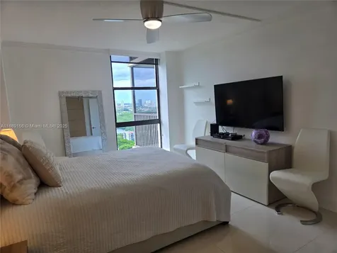 20379 W Country Club Drive Aventura FL 33180