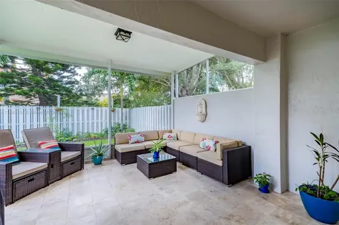 1061 NW 190th Avenue Pembroke Pines FL 33029
