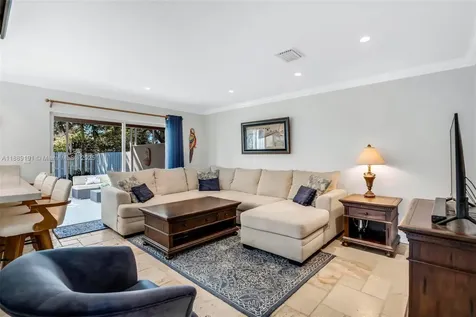 1061 NW 190th Avenue Pembroke Pines FL 33029