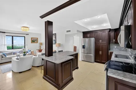 6345 Maynada Street Coral Gables FL 33146