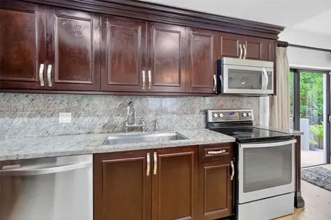 6345 Maynada Street Coral Gables FL 33146