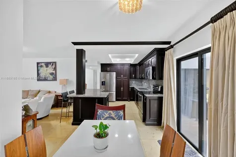 6345 Maynada Street Coral Gables FL 33146