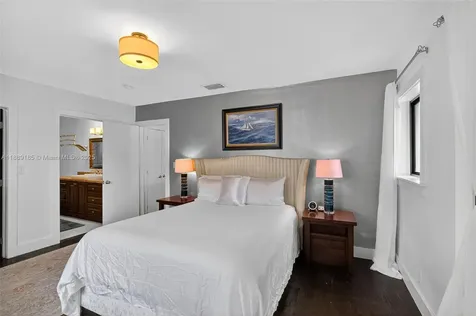 6345 Maynada Street Coral Gables FL 33146