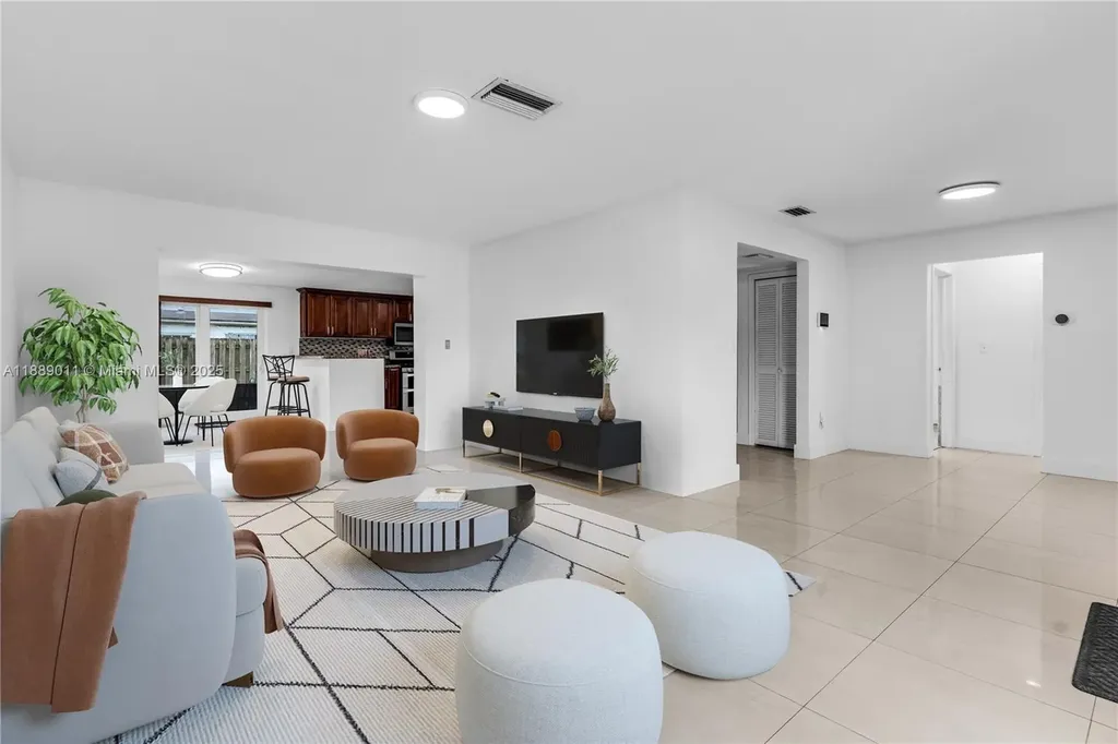 8310 NW 26th Street Sunrise FL 33322