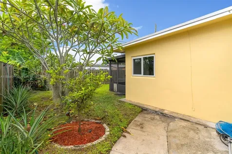 8310 NW 26th Street Sunrise FL 33322