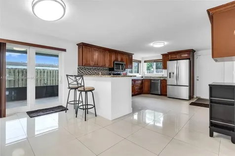 8310 NW 26th Street Sunrise FL 33322