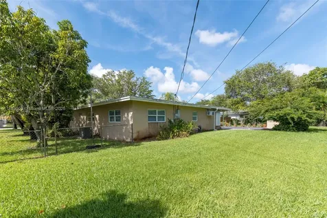 8241 SW 142nd Street Palmetto Bay FL 33158