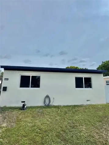 359 E 46th Street Hialeah FL 33013