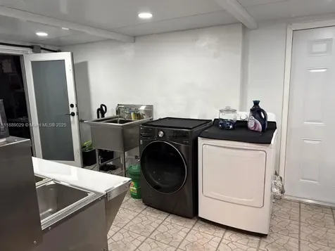 359 E 46th Street Hialeah FL 33013