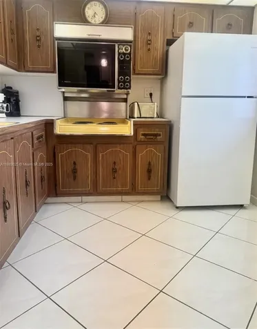 3600 NE 170 Street North Miami Beach FL 33160