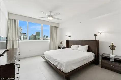 244 Biscayne Boulevard Miami FL 33132