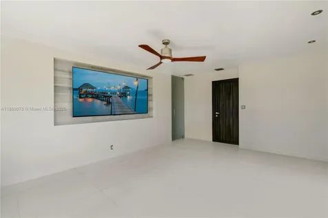 6763 SW 106 Place Miami FL 33173