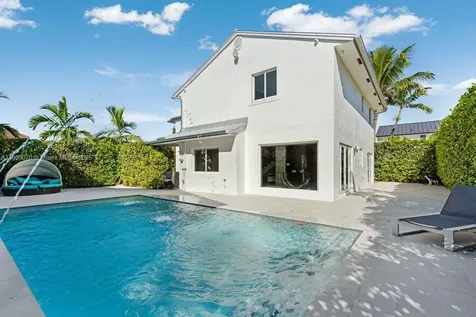 6763 SW 106 Place Miami FL 33173