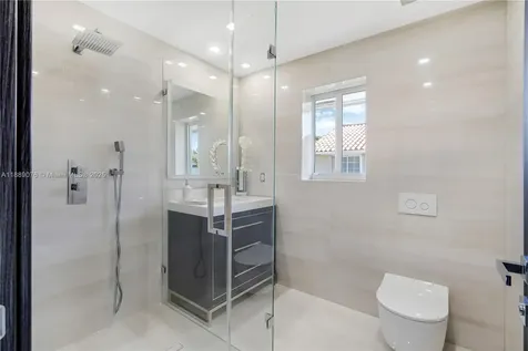 6763 SW 106 Place Miami FL 33173
