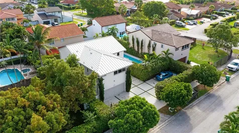 6763 SW 106 Place Miami FL 33173