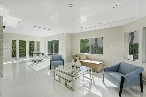 6763 SW 106 Place Miami FL 33173
