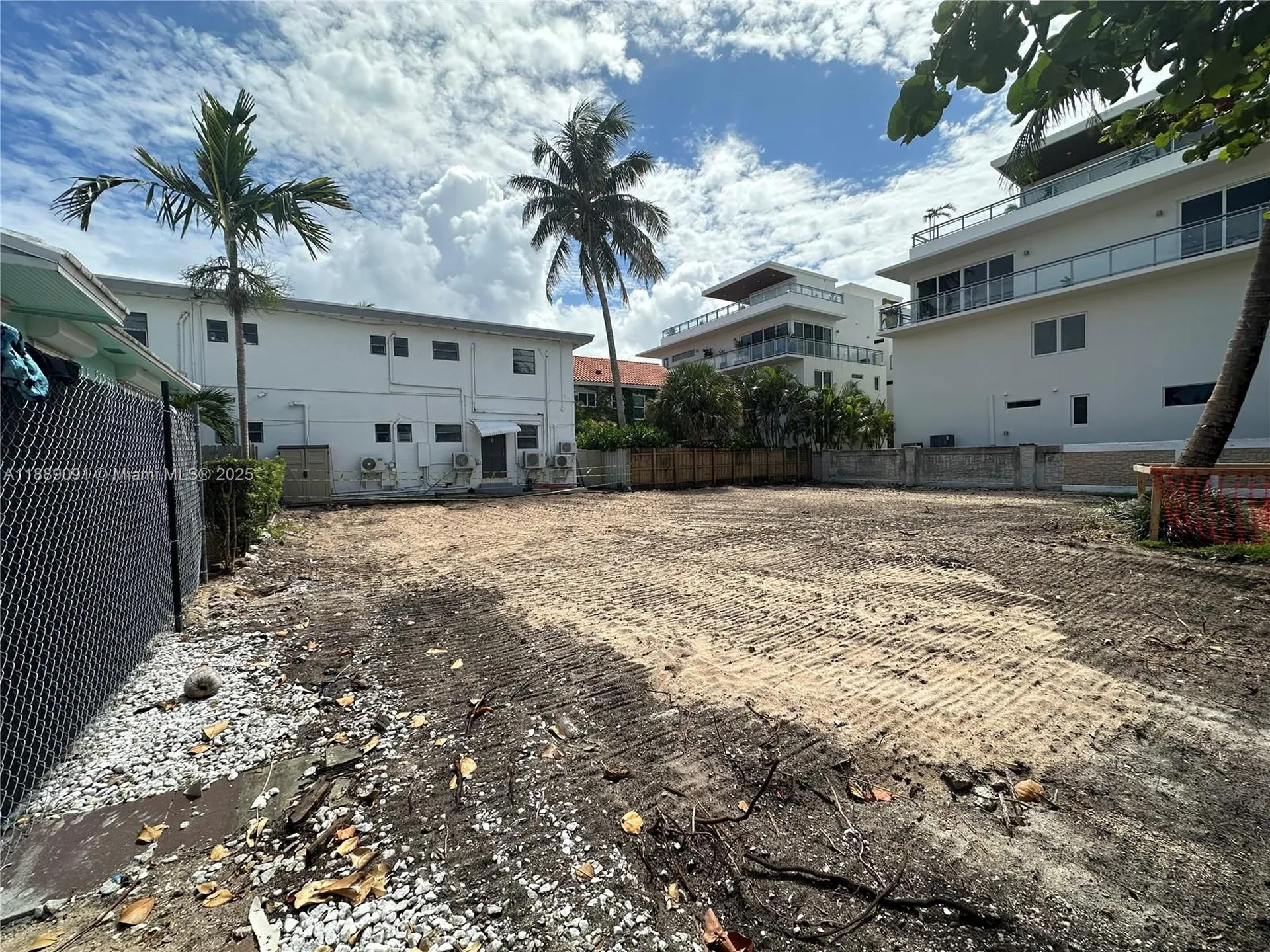 350 Walnut Street Hollywood FL 33019