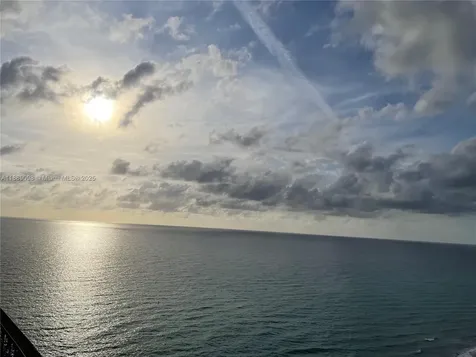 Sunny Isles Beach FL 33160