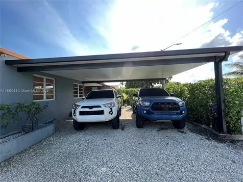 3160 SW 19th Terrace Miami FL 33145