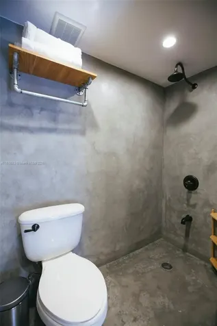 3160 SW 19th Terrace Miami FL 33145