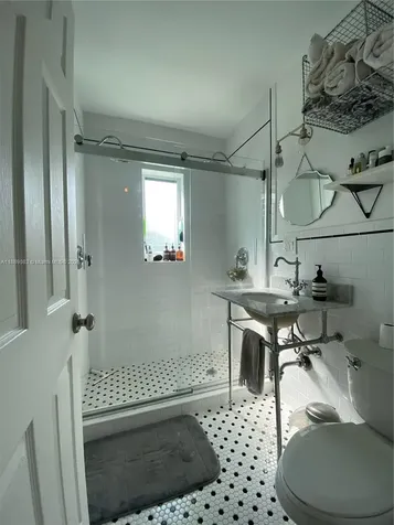 3160 SW 19th Terrace Miami FL 33145