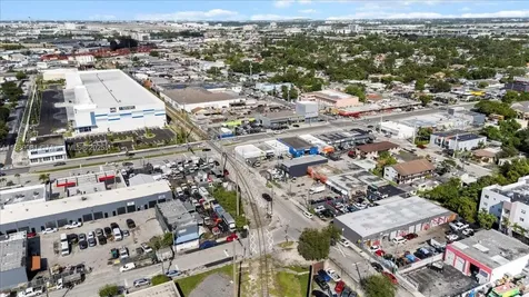 2313 NW 27th Avenue Miami FL 33142