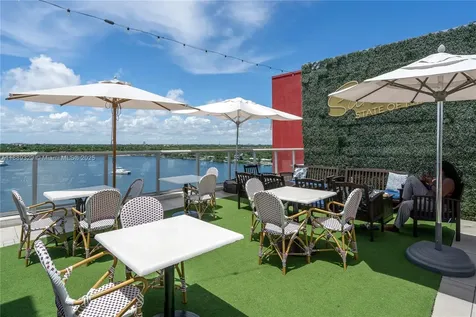 777 N Ocean Drive Hollywood FL 33019